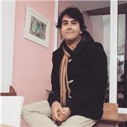 Profesor de Inglés imparte clases a personas de todas las edades, ya sea para aprendizaje, apoyo o mejoramiento del idioma